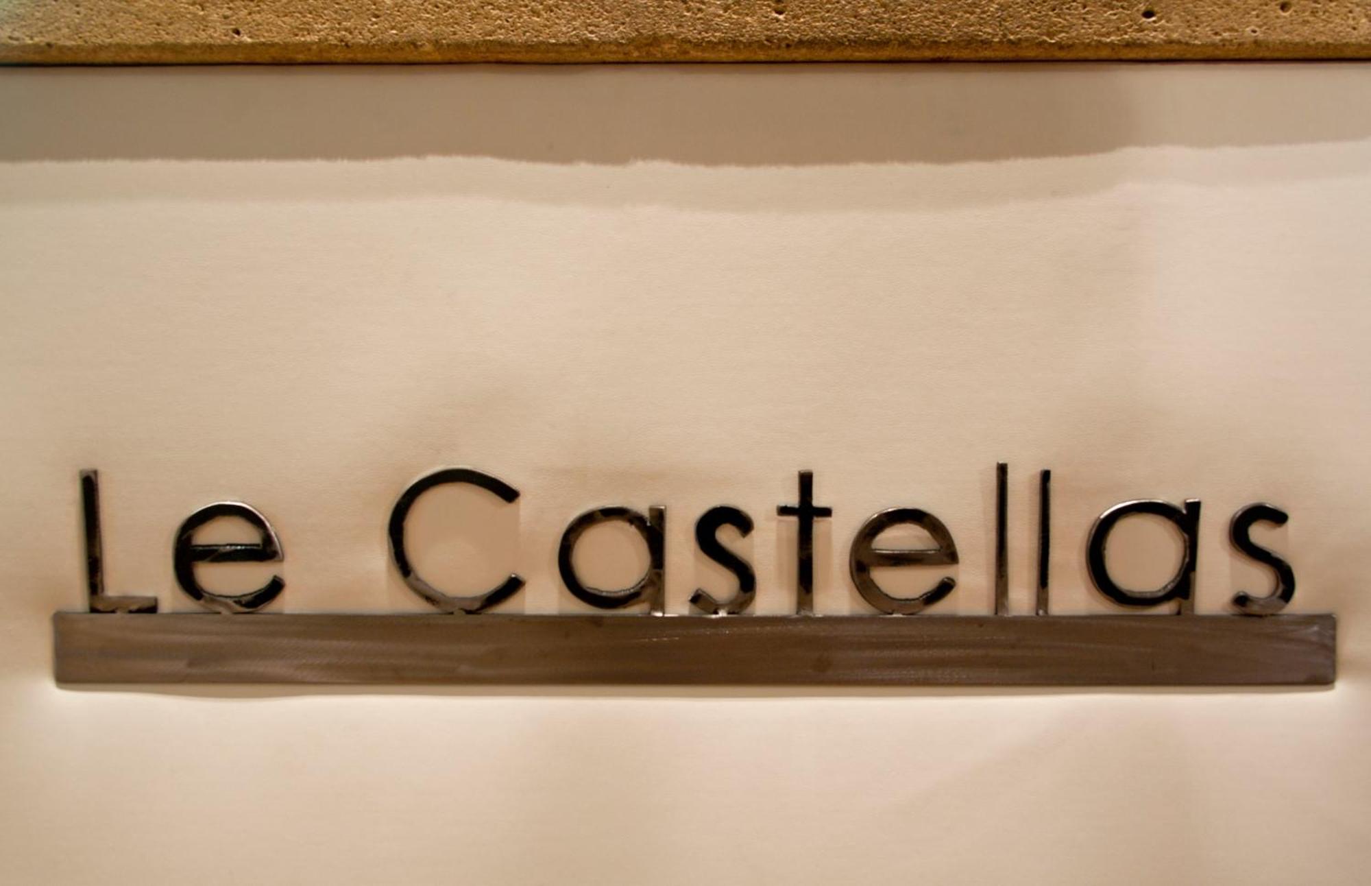 Le Castellas Hotel & Spa - Teritoria Collias Exterior photo